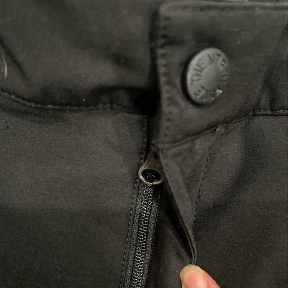 [32/31] THE NORTH FACE Men's Paramount Active Pant Black/Softshell Pant - Picture 2 of 10